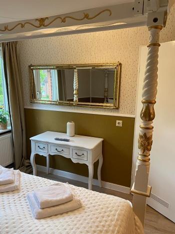 28 Am Saseler Markt 4 Schlafzimmer Renoviert Lejlighed