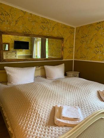 Lejlighed 28 Am Saseler Markt 4 Schlafzimmer Renoviert Hamborg