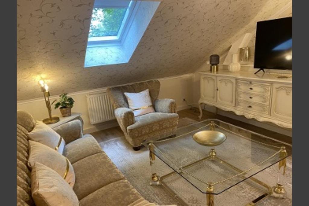 Lejlighed 28 Am Saseler Markt 4 Schlafzimmer Renoviert Hamborg